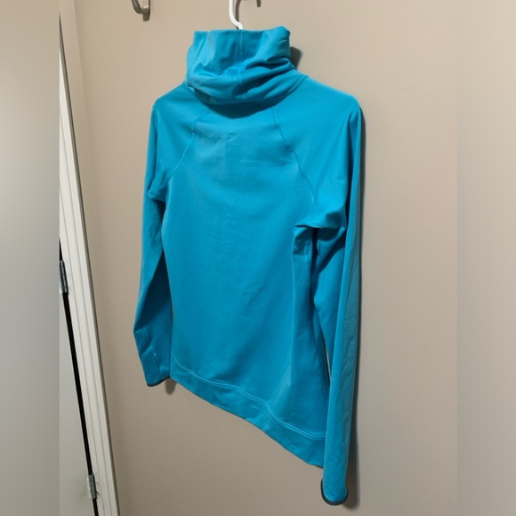 Nike Pro Turtleneck Pullover, size M - Picture 10 of 12